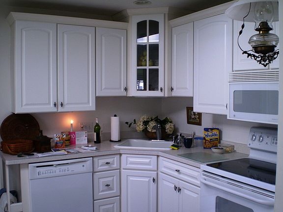 2nd image of 6643 Crenshaw Dr