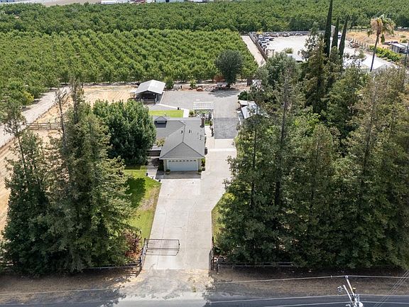 3rd image of 4806 Hammett Rd