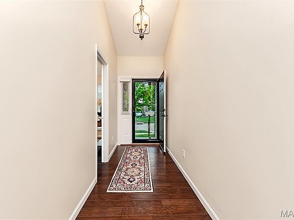 4th image of 16128 Amber Vista Dr