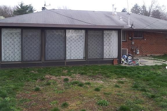 3rd image of 4699 Cordell Dr