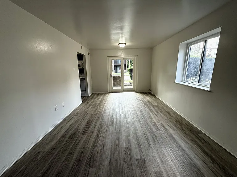 East Liberty - Apartments For Rent In Pittsburgh — Photo 4