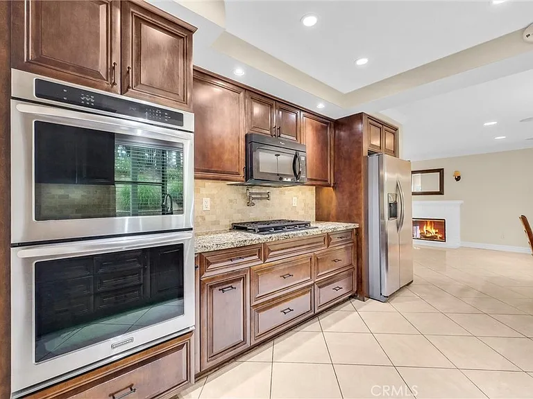 1070 Cannon Rd — Photo 21