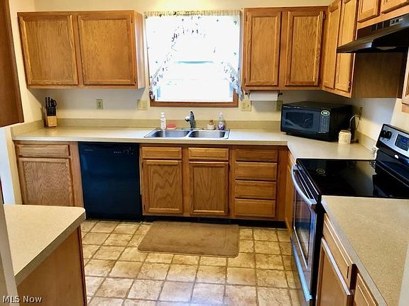 4th image of 4318 Fruitland Ave