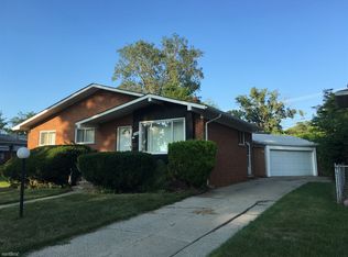 21380 Ithaca Ave, Ferndale, MI 48220