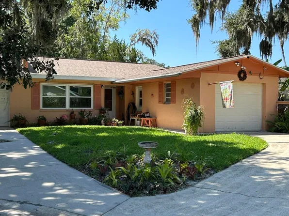 919 Royal Oak Ct, Holly Hill, FL 32117