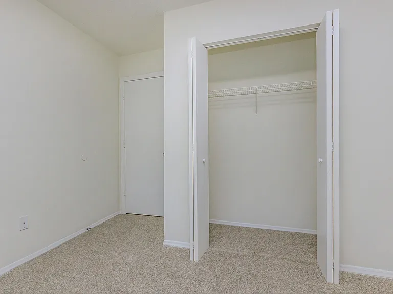 Antiqua Apartments — Photo 43