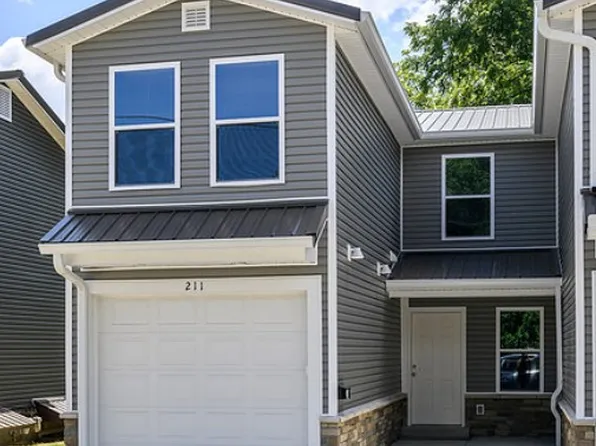 211 Level St, Charlestown, IN 47111