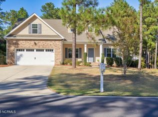 85 Pine Vista Dr, Pinehurst, NC 28374