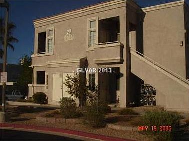 3rd image of 3125 N Buffalo Dr Unit 1075