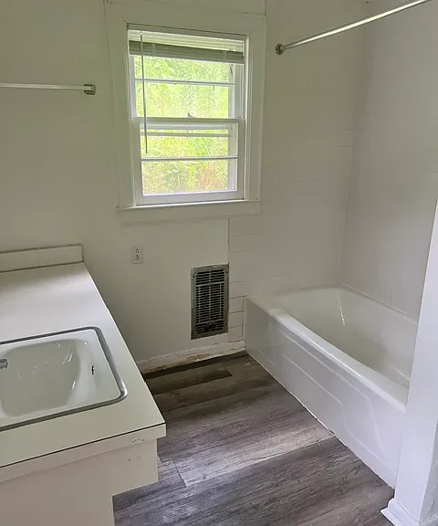 2023 Hickory Dr NW — Photo 7