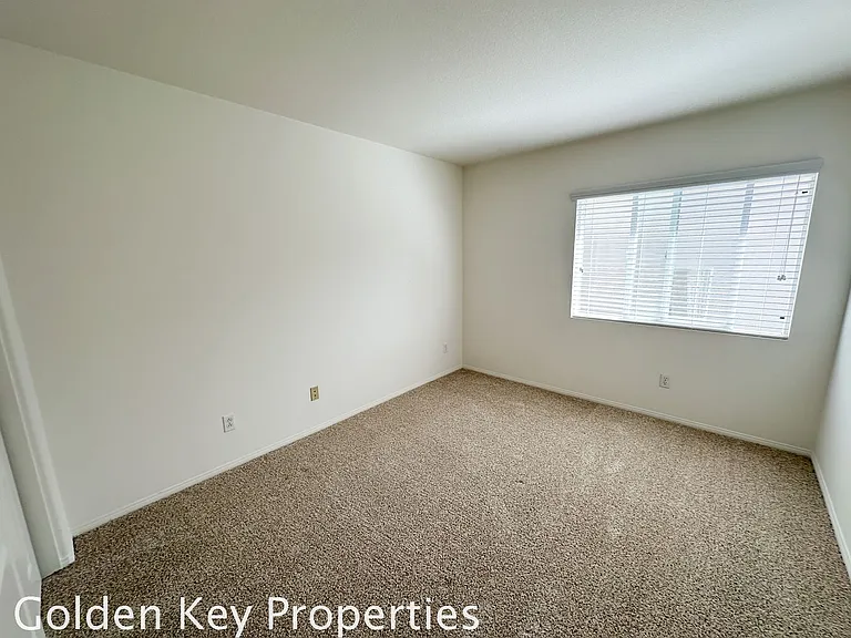 1188 Abelia Ave — Photo 13