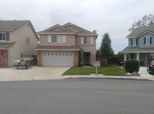 14989 Mustang Ln, Fontana, CA 92336