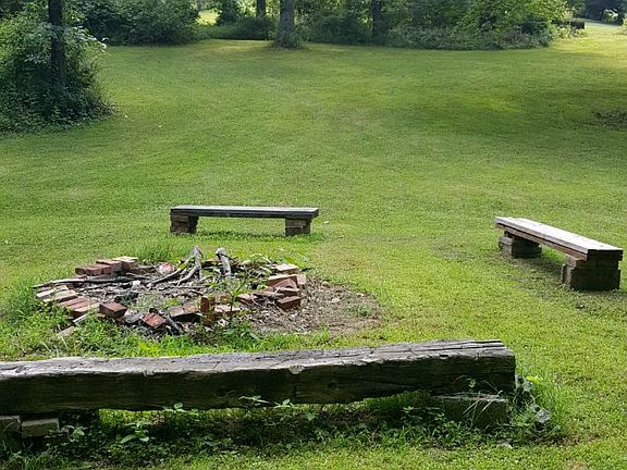 Bottom yard fire-pit