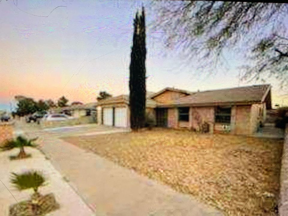 1st image of 4624 Maureen Cir