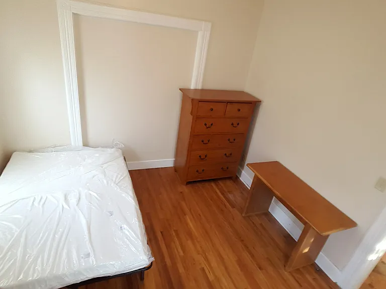 90 Conklin Ave #4 — Photo 9