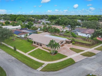 7441 NW 6th Ct, Plantation, FL, 33317