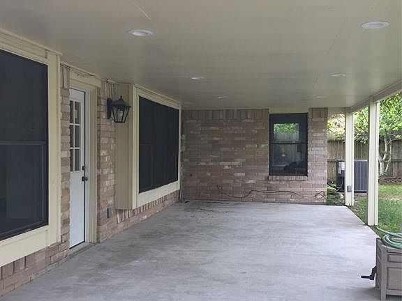 3rd image of 5915 Angel Falls Ln