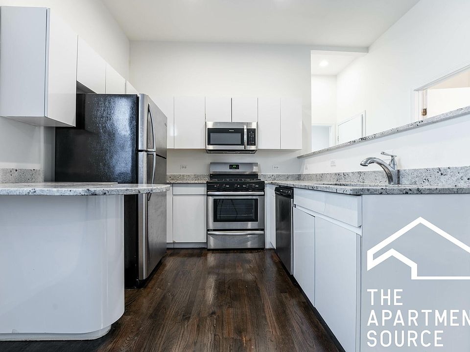 1st image of 2638 N Halsted St #Ch