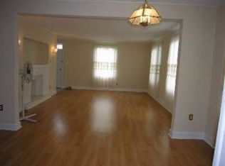 4622 Rosedale Dr, Metairie, LA 70001