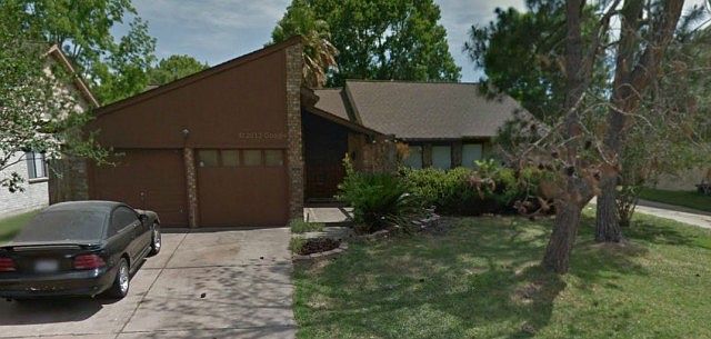 1st image of 21423 Park Bend Dr