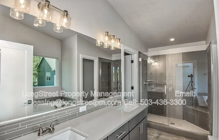 3617 NE Webster St #A — Photo 25