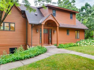 3623 Pascal Ave N, Arden Hills, MN 55112