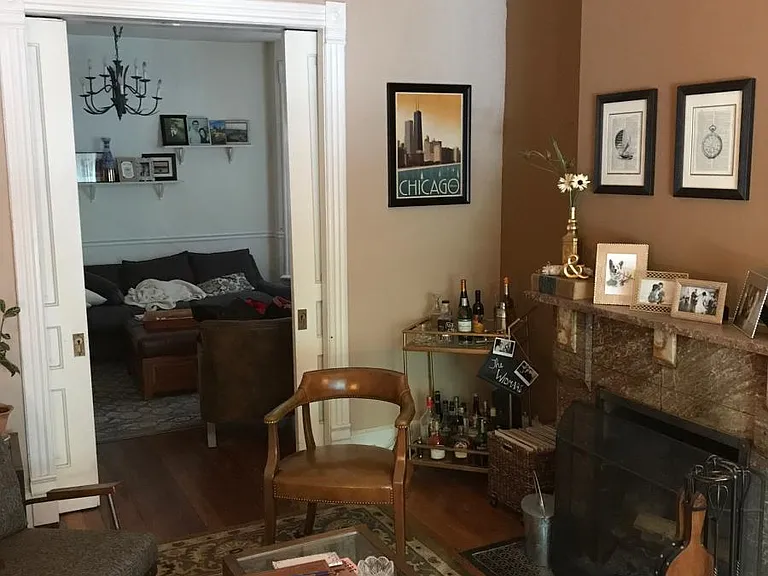 842 W Roscoe St #1 — Photo 4