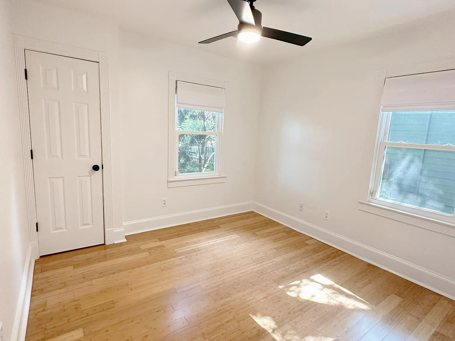 3 bed, 1126 sqft, $3,100 — Photo 4