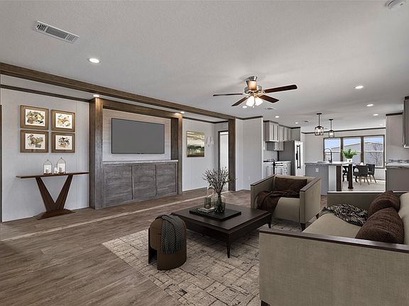 5th image of 3924 Sandusky Rd