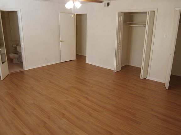 4th image of 5903 Hillman Dr