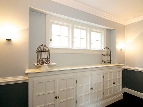 Dining Room Built-Ins