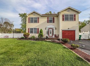 740 Birmingham Ave, Toms River, NJ