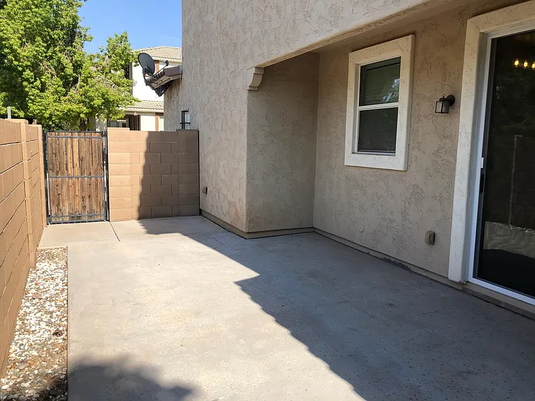 2175 S Sanders Dr — Photo 15