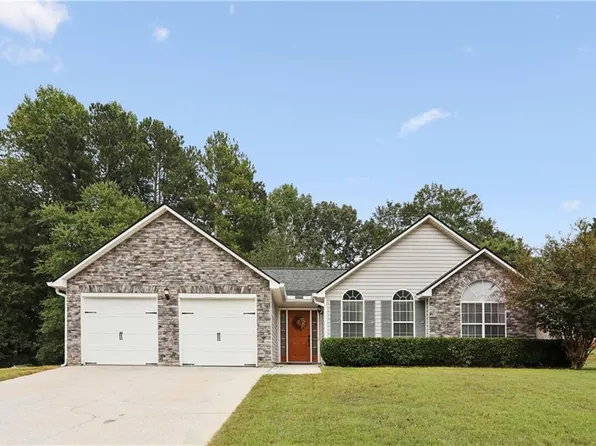 302 Silverleaf Ln, Dallas, GA 30157