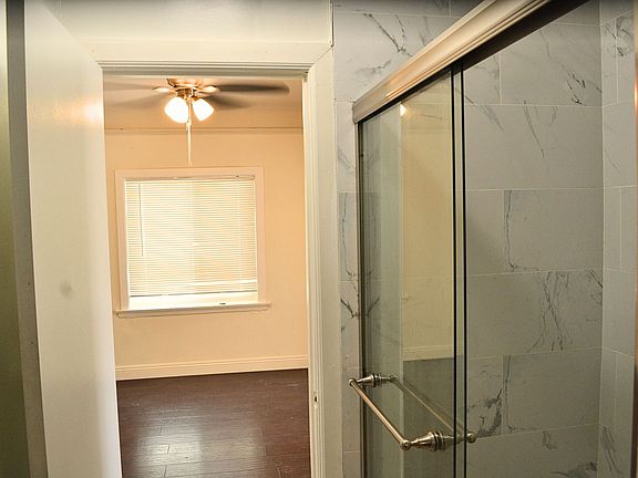 4th image of 1190 N Kingsley Dr #0