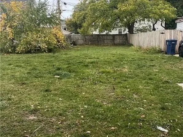 114 Massachusetts Ave #8, Buffalo, NY 14213