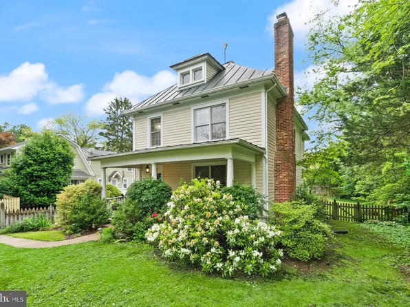 430 S Maple Ave, Purcellville, VA 20132
