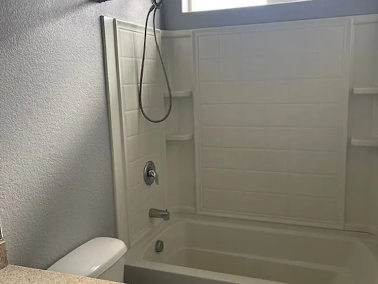 557 Dry Creek Trl — Photo 15