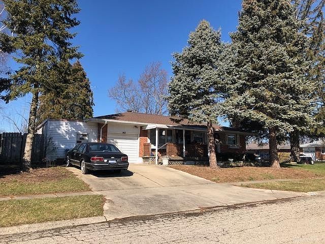 2nd image of 1471 Cosmo Ct