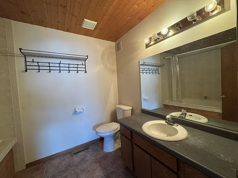6D Oak Rd #D — Photo 18