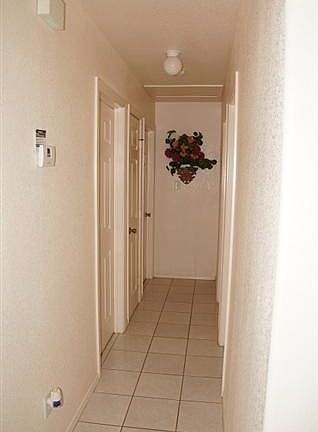 4th image of 190 E Los Valles St