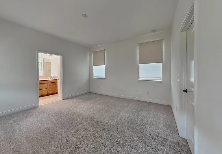 6649 Harper Way — Photo 5