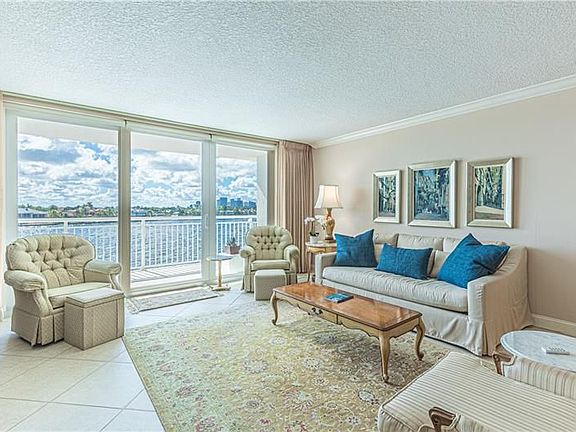 5th image of 511 Bayshore Dr APT 408
