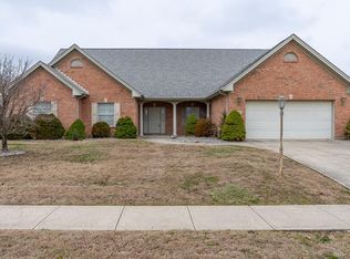 1953 N Regent Park Dr, Bellbrook, OH