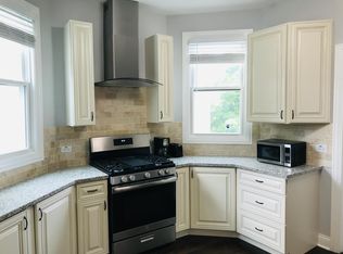 2824 N Ridgeway Ave #1, Chicago, IL 60618