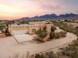 8801 Silk Oak Ct, Las Cruces, NM 88011