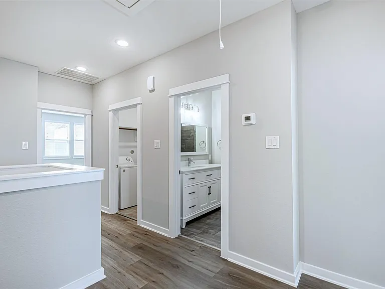 8423 Berry Brush Ln — Photo 16