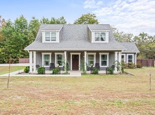 6125 E Low Crossings Rd, Hallsville, MO 65255