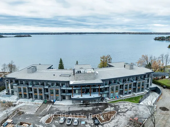 99 Louisa St #307, Kawartha Lakes, ON K0M 2B0