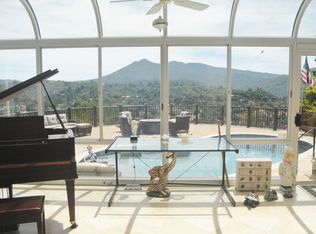 13 Crestwood Dr, San Rafael, CA 94901